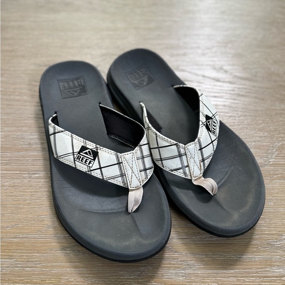 REEF men’s plaid strap summer flip flops slides shoes size 11 - Picture 1 of 3